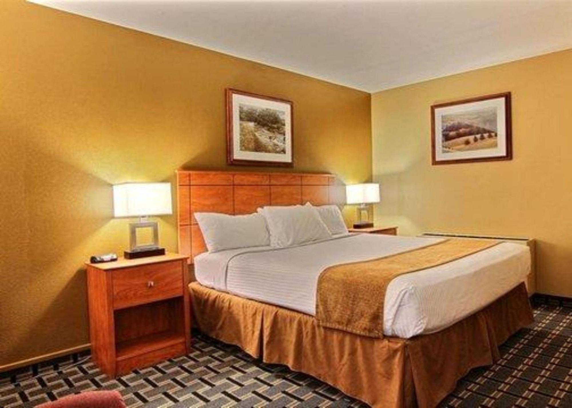 Quality Inn シーフ・リバー・フォールズ エクステリア 写真