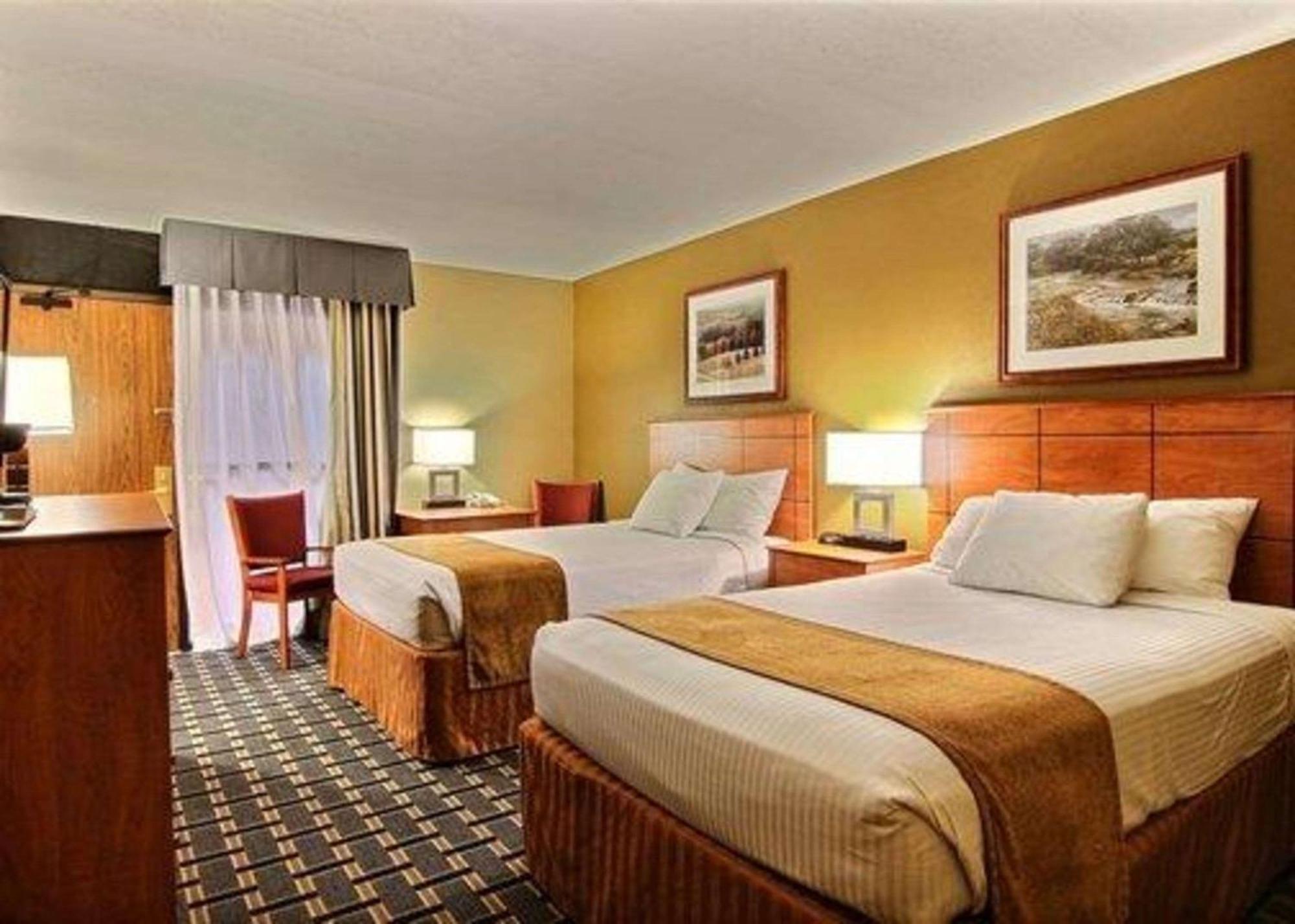 Quality Inn シーフ・リバー・フォールズ エクステリア 写真
